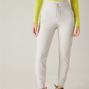Athleta Headlands Hybrid Mid rise Jogger - size 4 birch grey